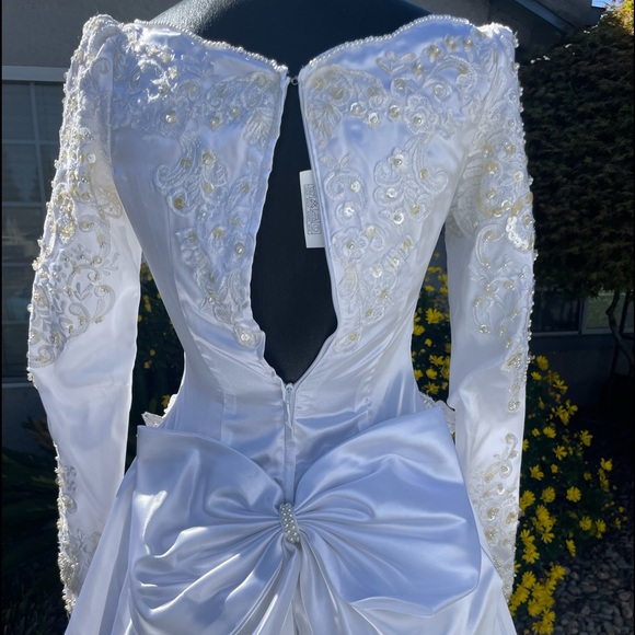 Vintage high low overlay dress, slightly off shoulder, champagne colored beading - Picture 2 of 5